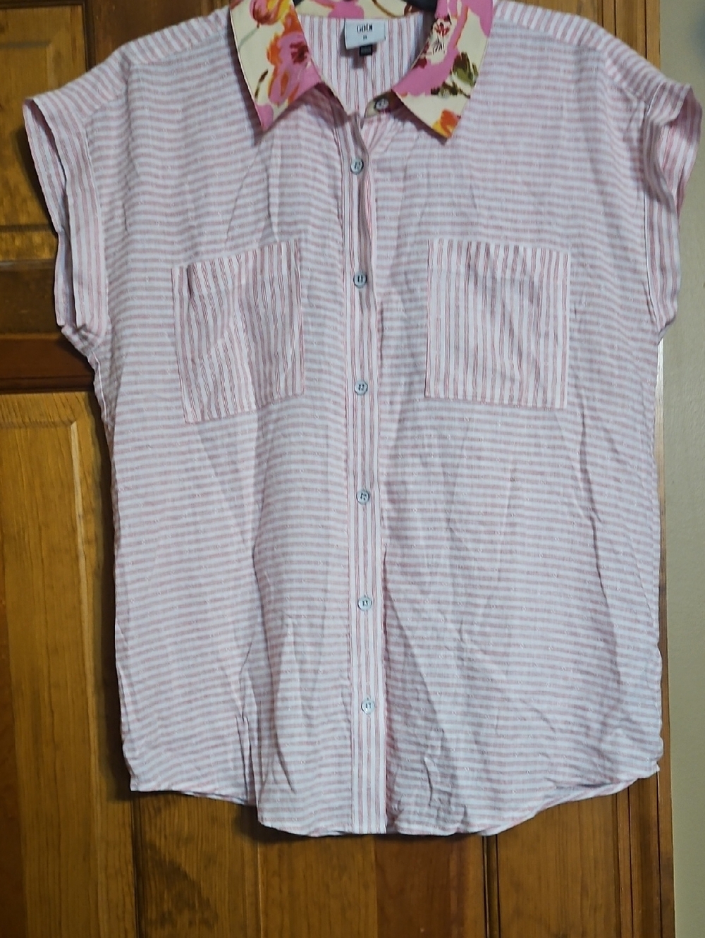 Cabi Striped Pink Linen Blend Button-Front Floral Top - Picture 3 of 7